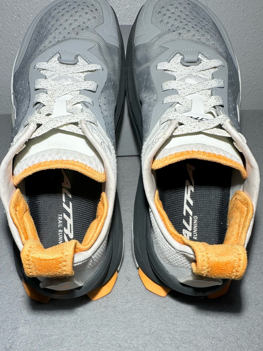 COPY Altra Olympus 6 trail running shoes - Picture 6 of 13
